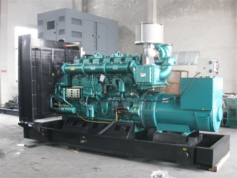 盂县200KW 柴油发电机的油耗是多少?